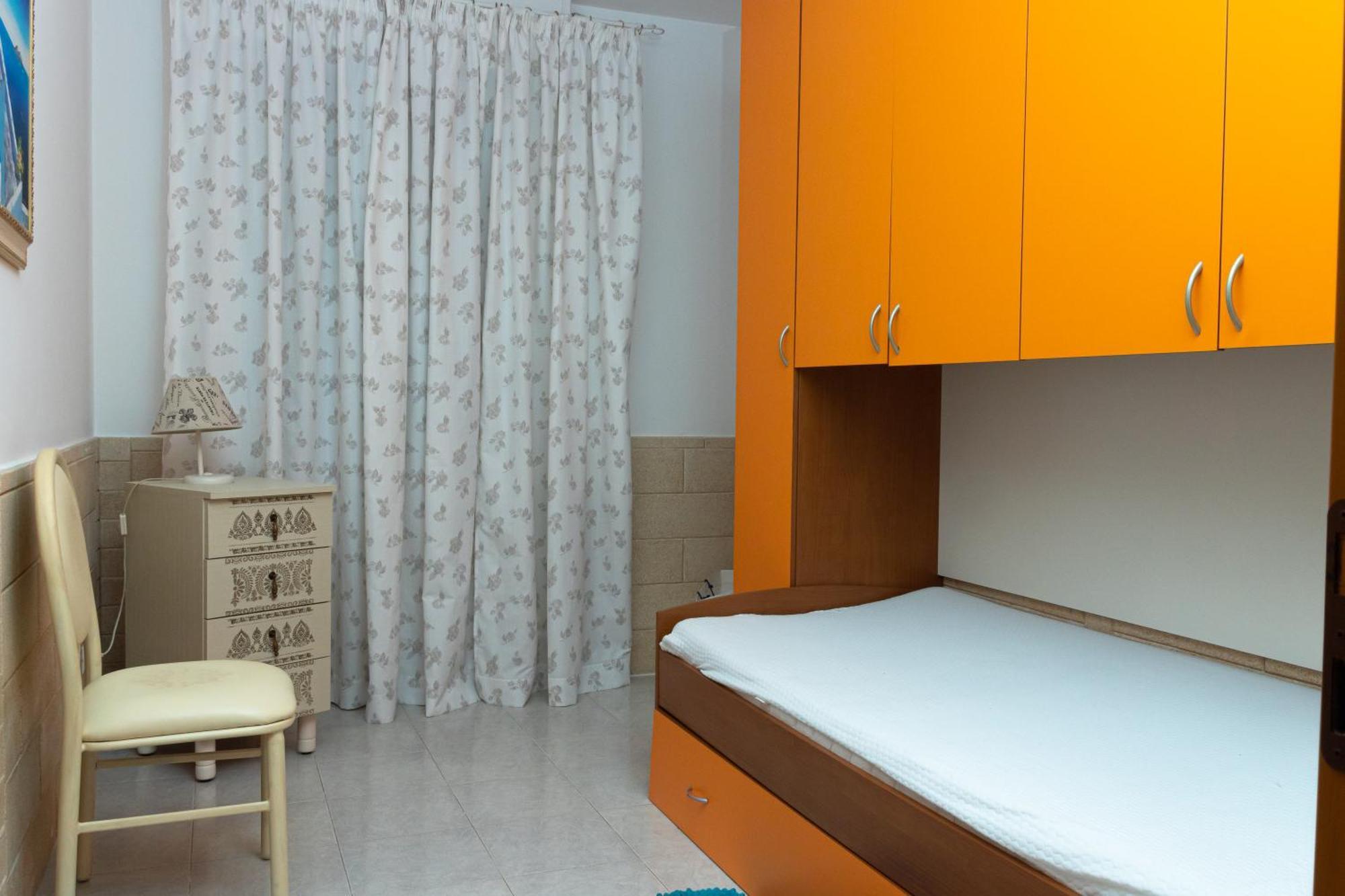 Fronte Mare Apartment Торе Сан Джовани Удженто Екстериор снимка